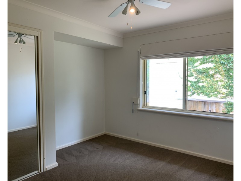 9 Vista Avenue, Rockingham WA 6168