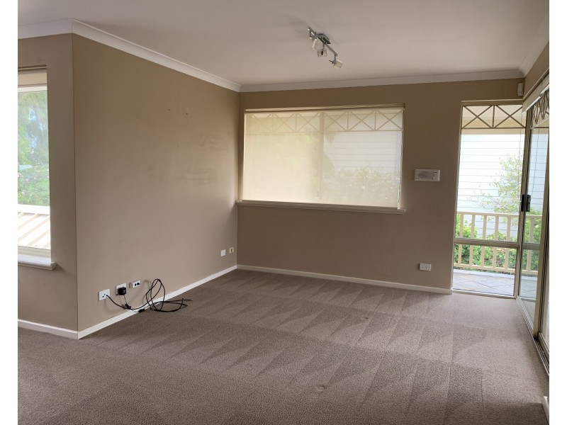 9 Vista Avenue, Rockingham WA 6168