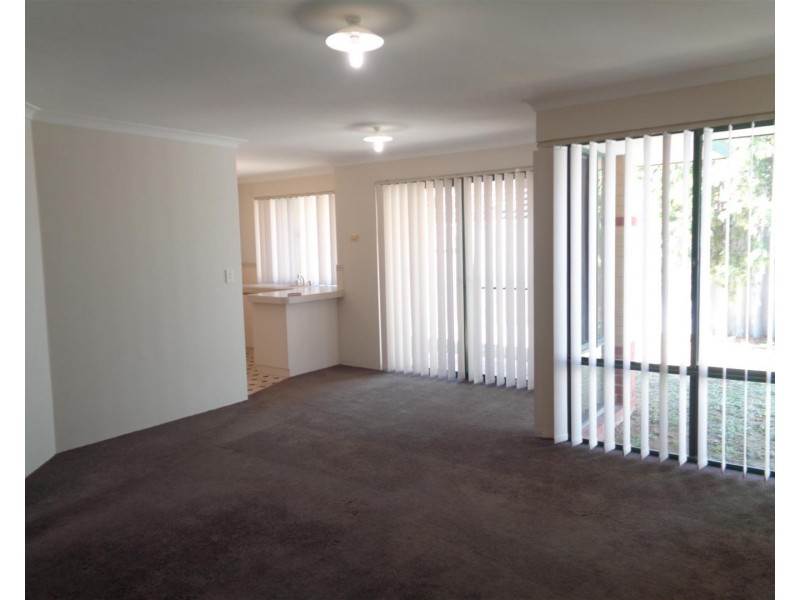12/6 Elanora Drive, Cooloongup WA 6168