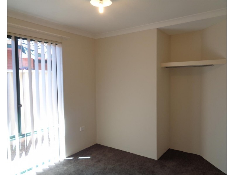 12/6 Elanora Drive, Cooloongup WA 6168