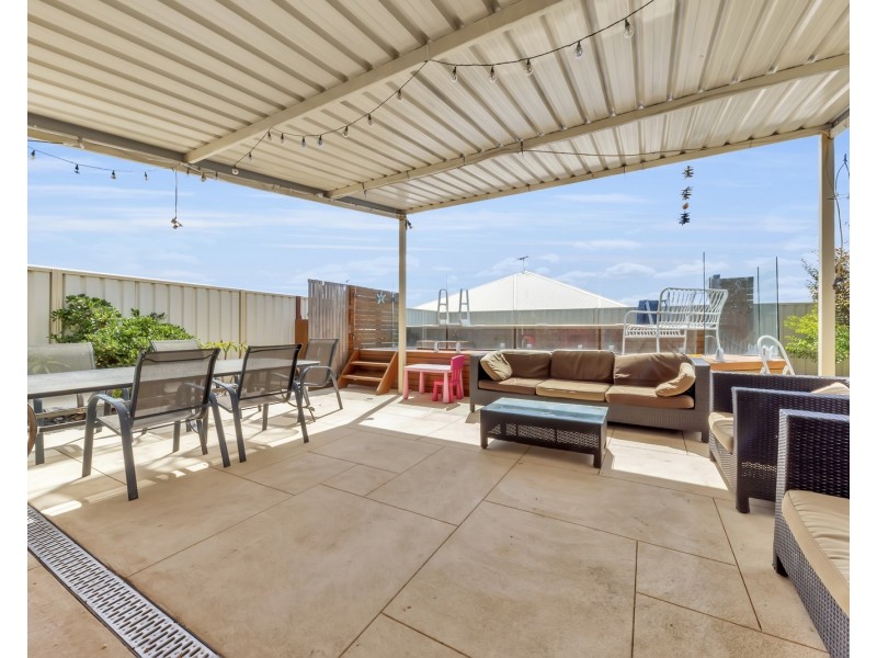 9  Sorrento Turn, Secret Harbour WA 6173