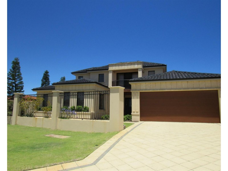 2  Redgate Entrance, Secret Harbour WA 6173
