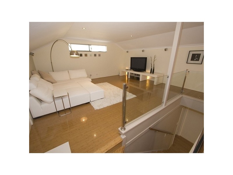 10 BELIZE WAY, Mindarie WA 6030