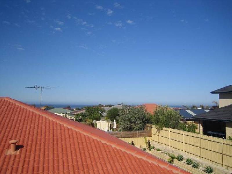 8 MINTARO PARADE, Quinns Rocks WA 6030
