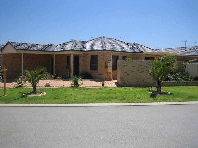 4/22 Arabella Mews, Currambine WA 6028