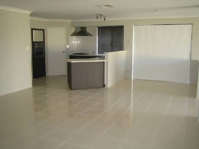 8 Utica Terrace, Clarkson WA 6030