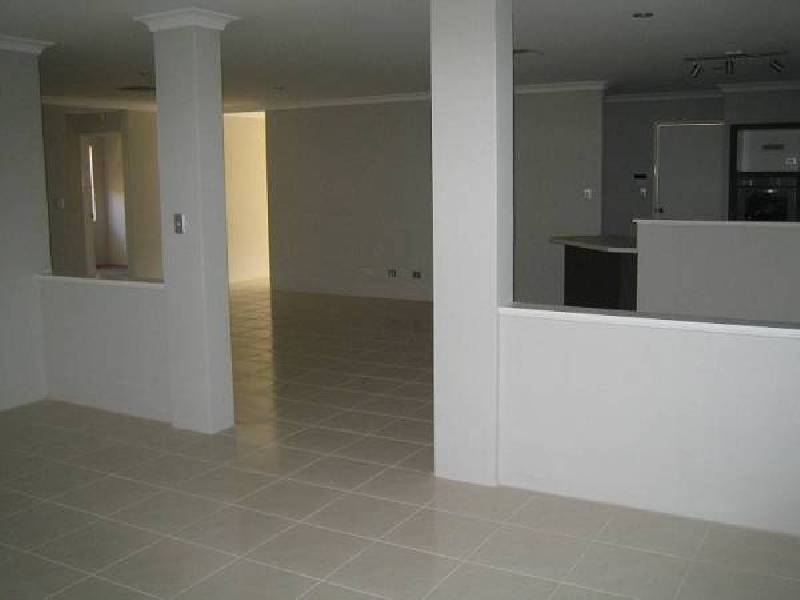 8 Utica Terrace, Clarkson WA 6030