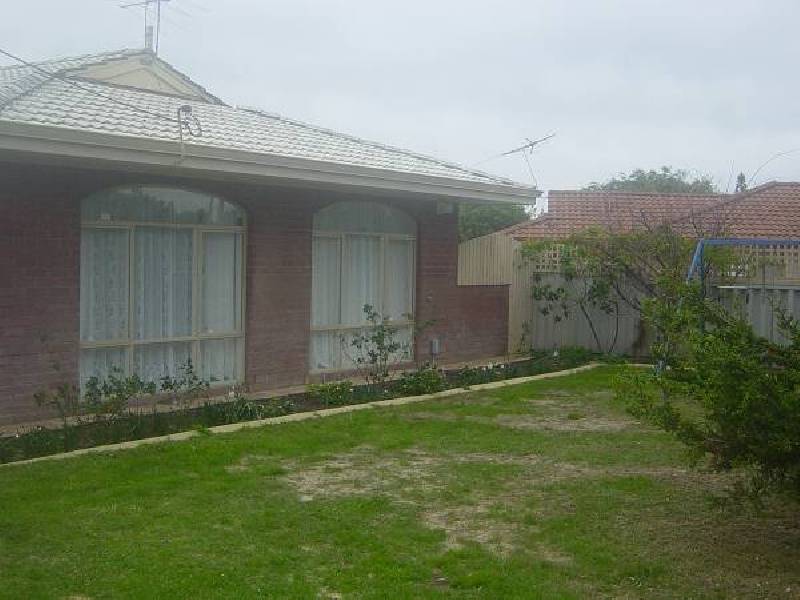 15 Caley Place, Two Rocks WA 6037