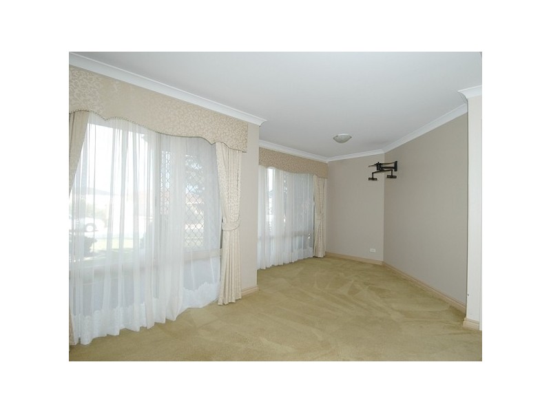 9 Ceduna Way, Quinns Rocks WA 6030