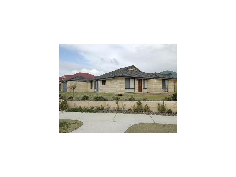 2 Foxton Way, Butler WA 6036