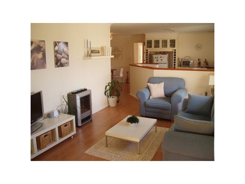 3 Antibes Court, Mindarie WA 6030