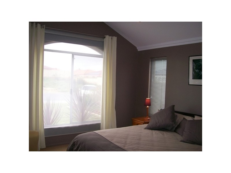 37 Kirkimbie Street, Carramar WA 6031