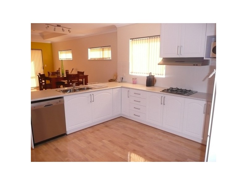 12 Edenbrooke Terrace, Clarkson WA 6030