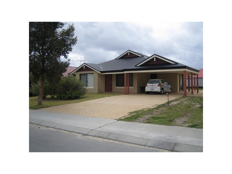 11 Harrington Avenue, Tapping WA 6065