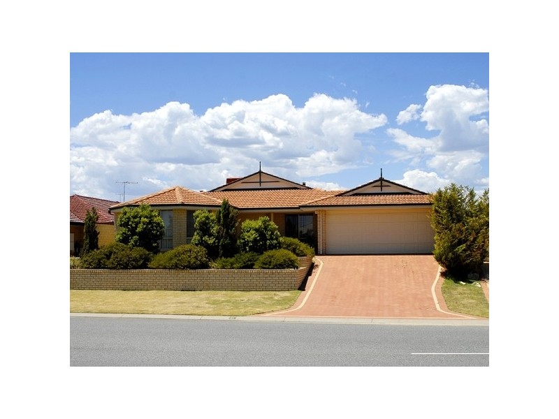 6 Mersin Drive, Mindarie WA 6030