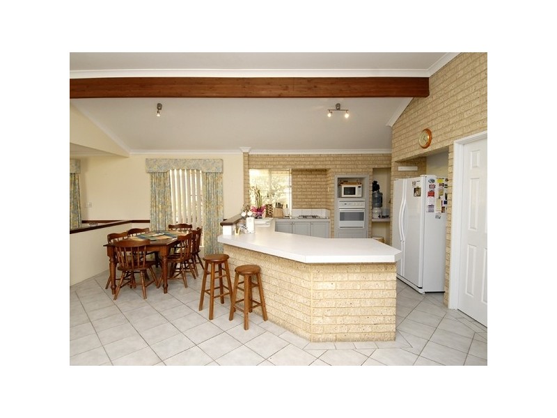 6 Mersin Drive, Mindarie WA 6030