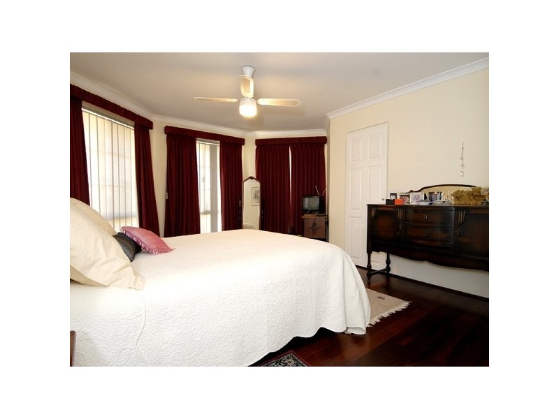 6 Mersin Drive, Mindarie WA 6030