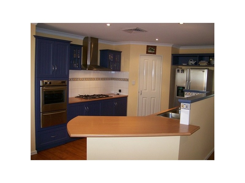 74 Golf Links Drive, Carramar WA 6031