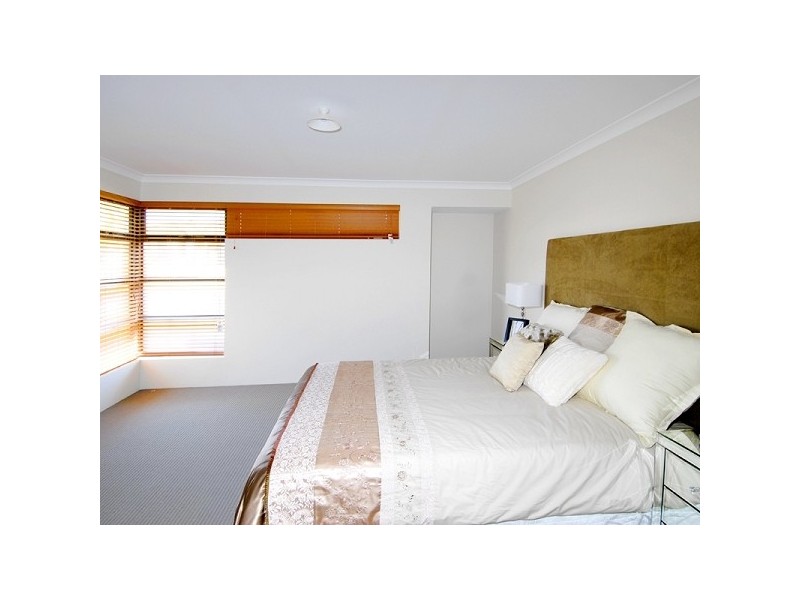 23 Lareema Gardens, Banksia Grove WA 6031