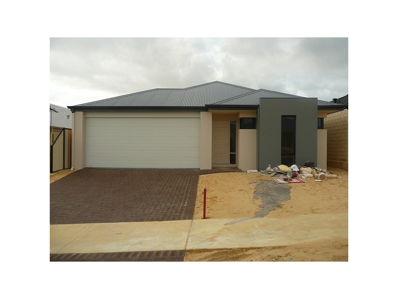 19 Hacienda Drive, Clarkson WA 6030