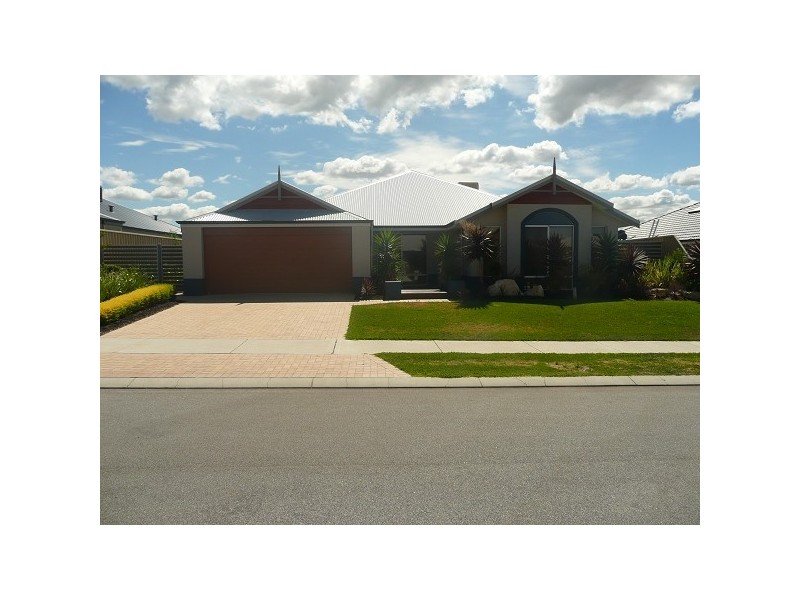 17 Chilworth Road, Butler WA 6036