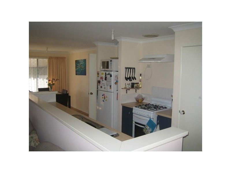 16 Pennine Pass, Merriwa WA 6030