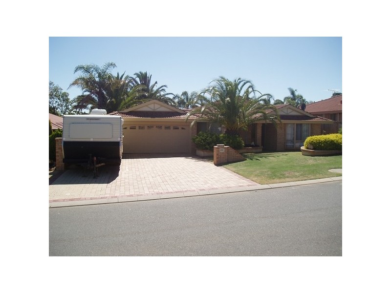 21 Serpentine Gardens, Clarkson WA 6030