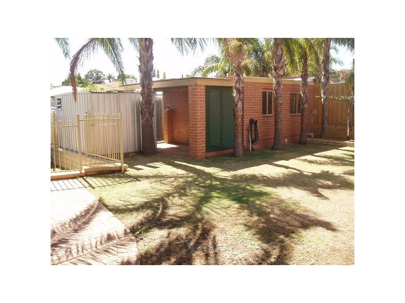 21 Serpentine Gardens, Clarkson WA 6030
