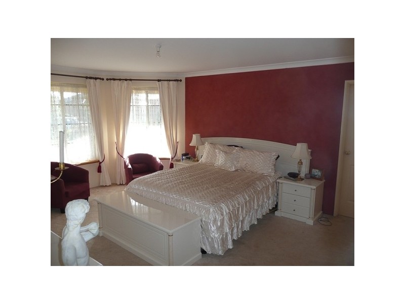 15 Berrington Pass, Quinns Rocks WA 6030