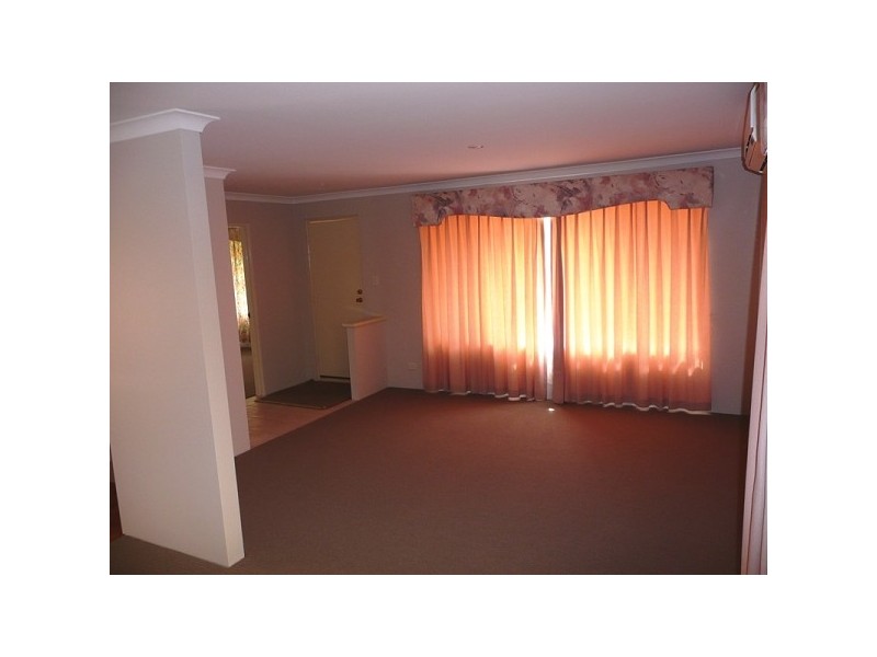 60 Fowey Loop, Mindarie WA 6030