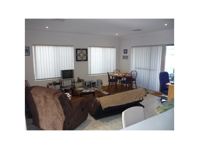 27 Oakpark Green, Clarkson WA 6030