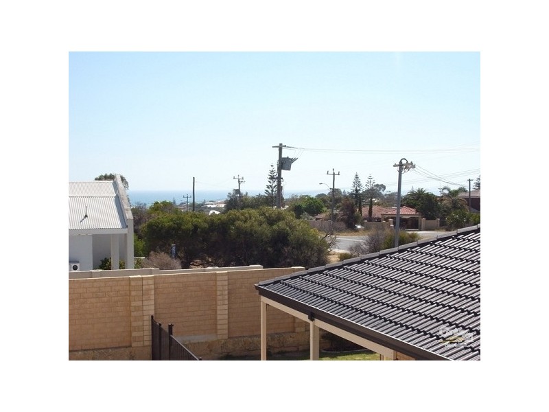 14 Bayfield Crescent, Mindarie WA 6030