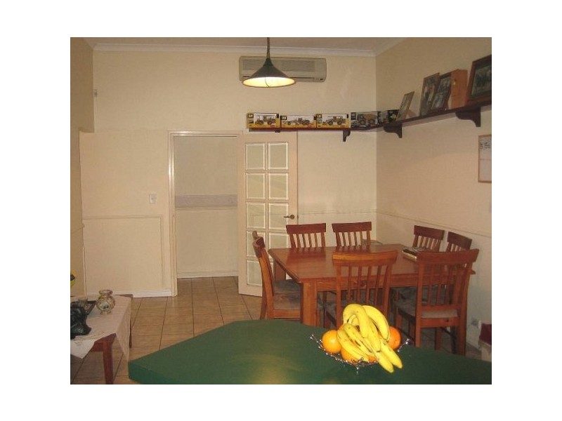 49 Stradbroke Gardens, Ridgewood WA 6030