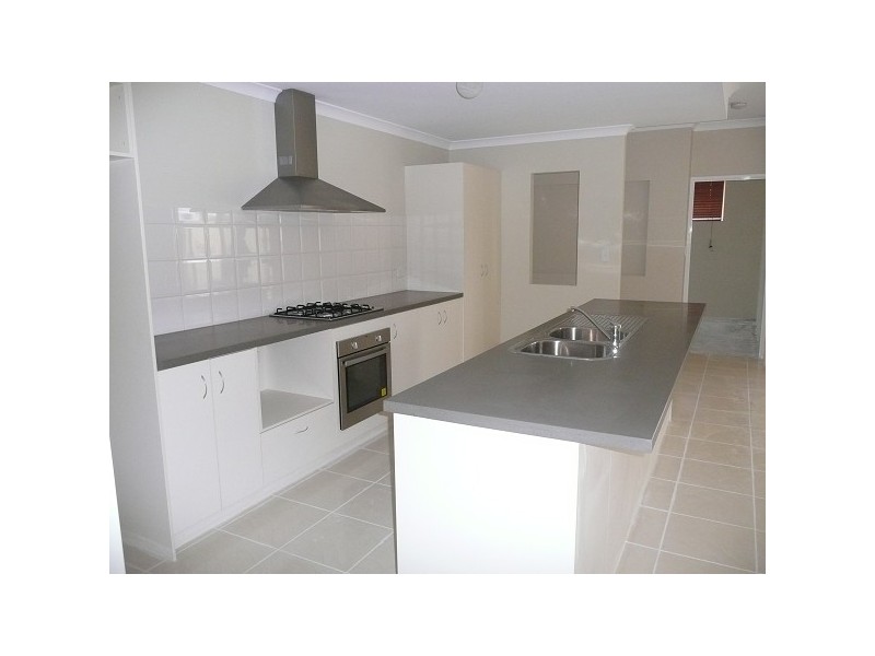 39 Oakpark Green, Clarkson WA 6030