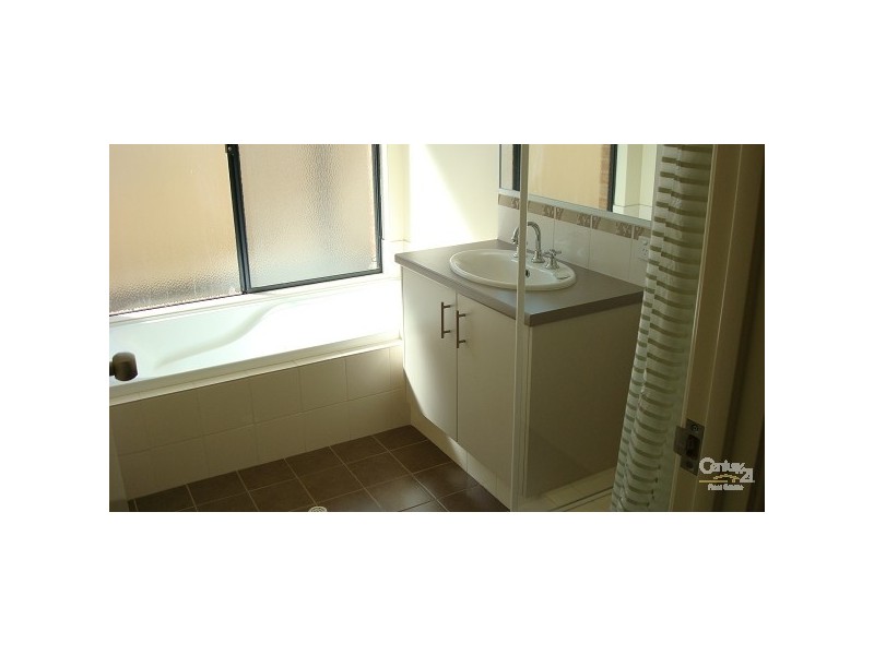 41 Collanda Circuit, Carramar WA 6031