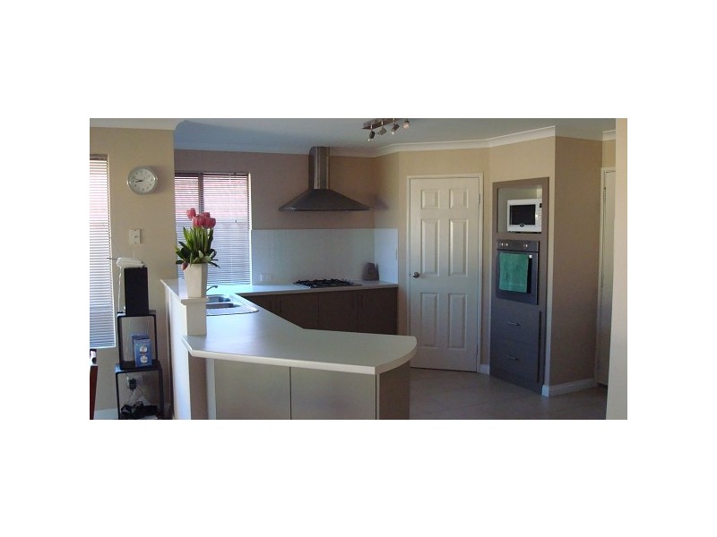 5 Polglase Fairway, Clarkson WA 6030