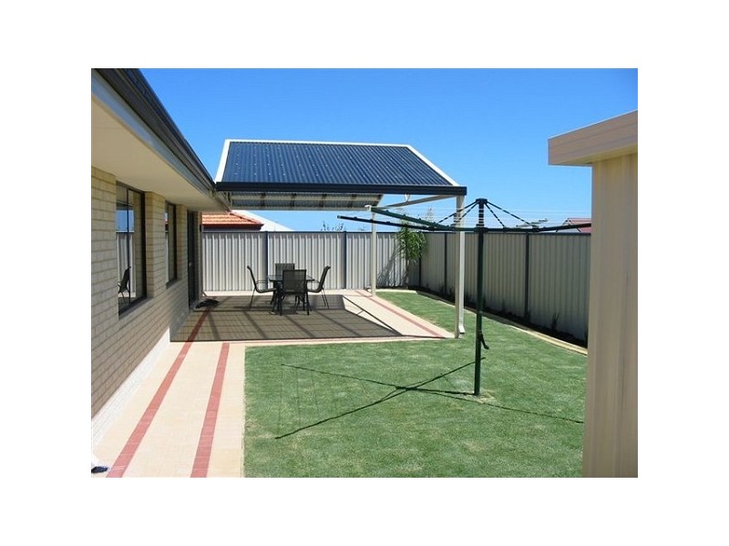 44 Narrien Loop, Hocking WA 6065