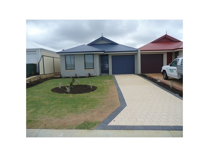 11a Capitol Turn, Clarkson WA 6030