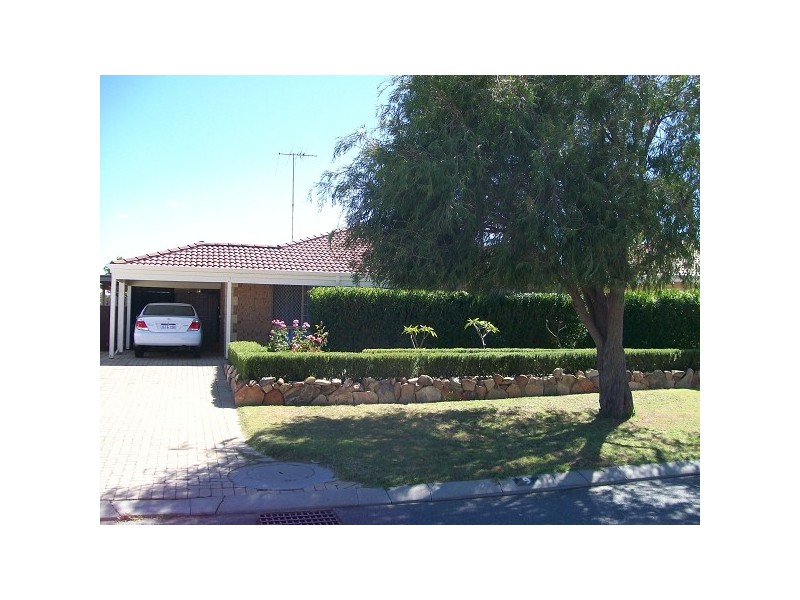 9 Daintree Circuit, Merriwa WA 6030