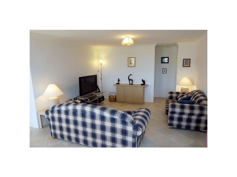 14 Crofton Cove, Mindarie WA 6030