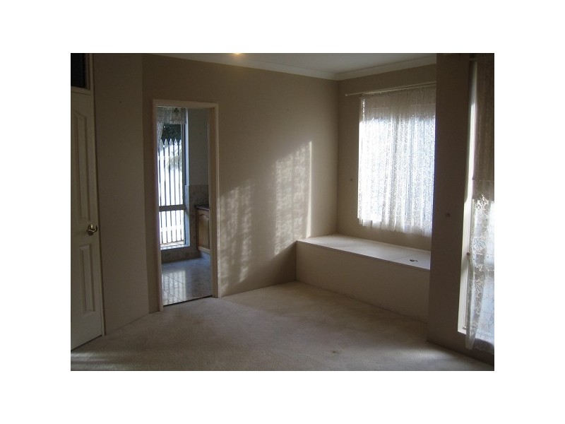 8 Cheney Vale, Clarkson WA 6030