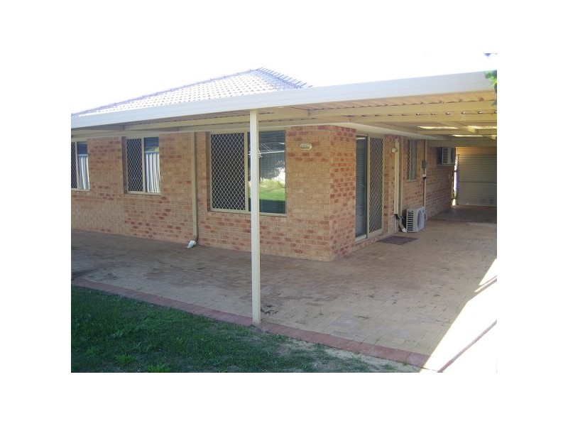 8 Badja Place, Merriwa WA 6030