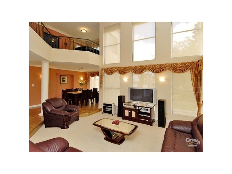 2 Kings Lynn Rise, Mindarie WA 6030