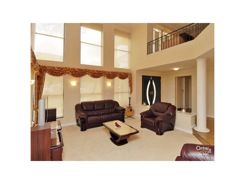 2 Kings Lynn Rise, Mindarie WA 6030