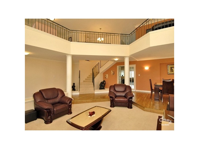 2 Kings Lynn Rise, Mindarie WA 6030