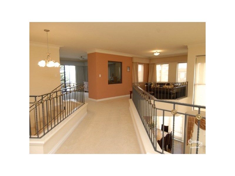 2 Kings Lynn Rise, Mindarie WA 6030