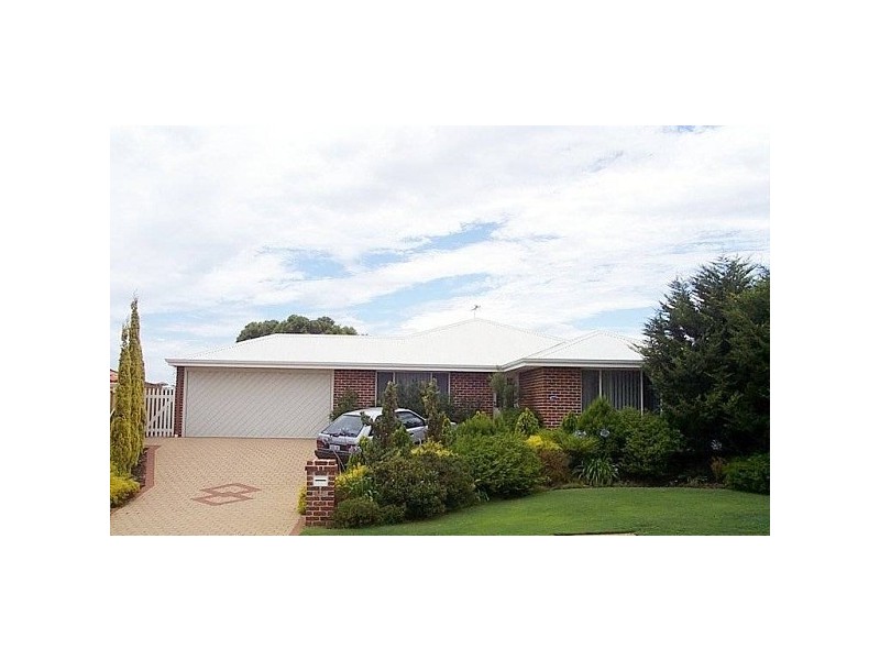 17 Imari Retreat, Mindarie WA 6030