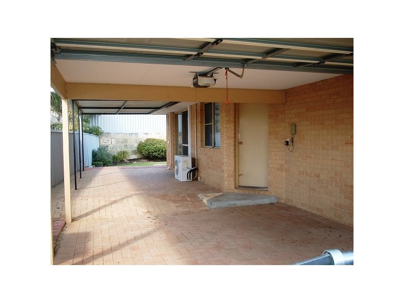 121 St Barnabas Boulevard, Quinns Rocks WA 6030