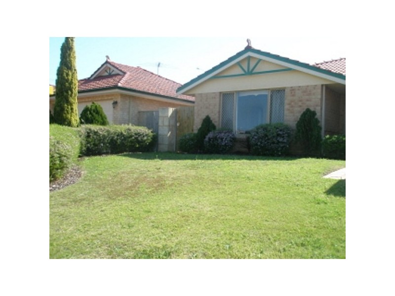 12 Clovelly Mews, Mindarie WA 6030