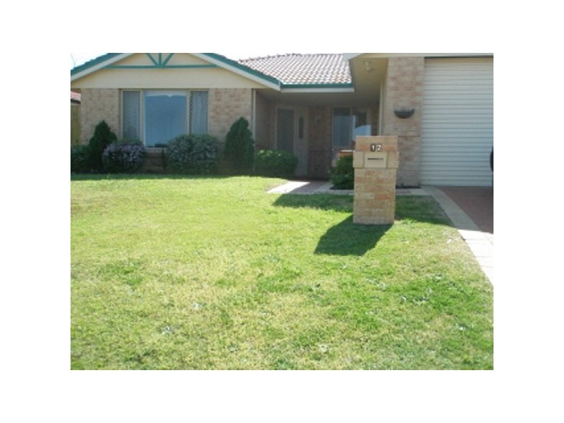 12 Clovelly Mews, Mindarie WA 6030